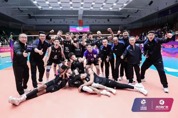 欧冠对决：多特蒙德 VS 曼城